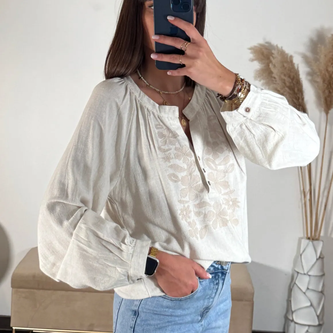 blouse_lin_beige_sana_3.webp BLOUSE LIN BEIGE SANA