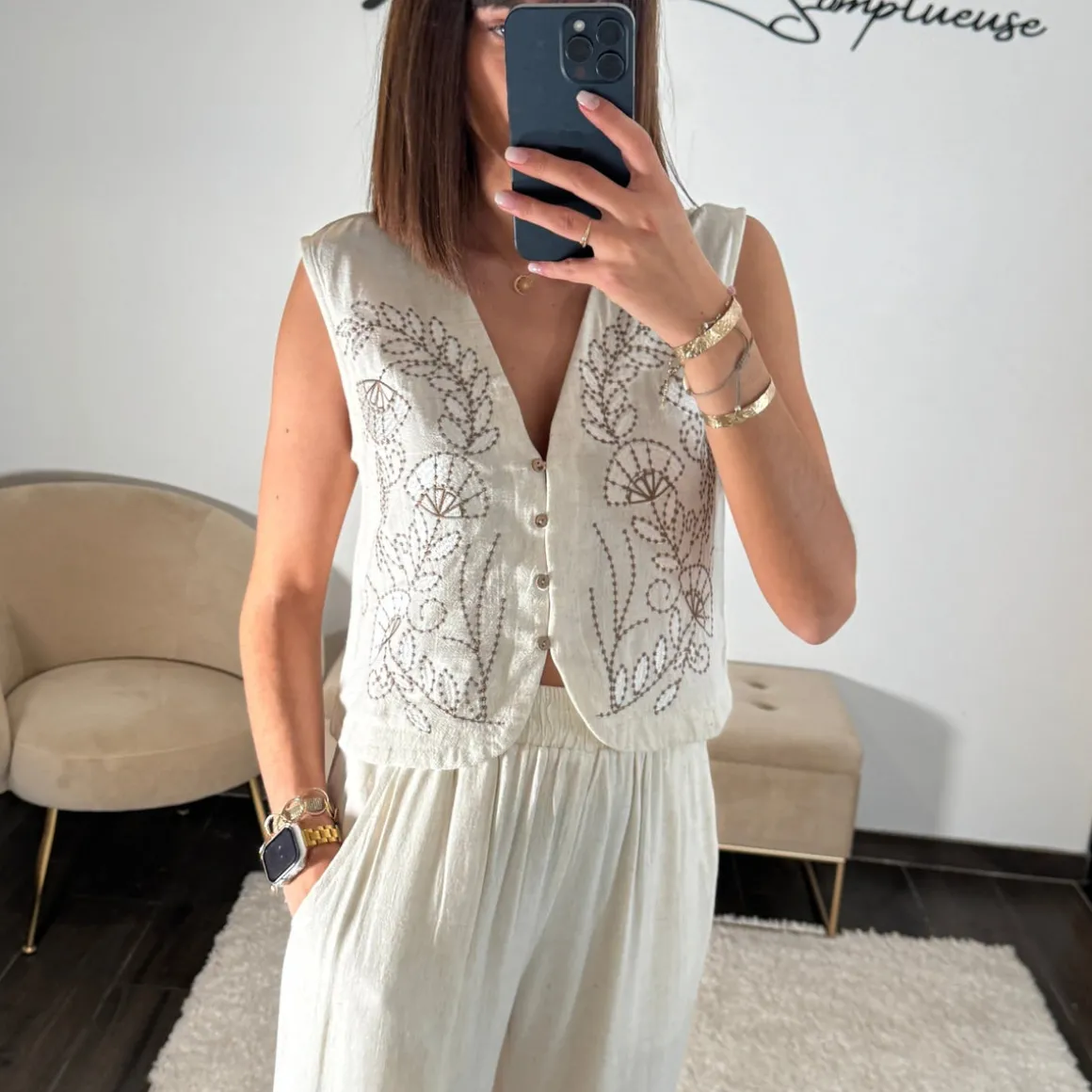 ensemble_lin_beige_jilan_3.webp ENSEMBLE LIN BEIGE JILAN