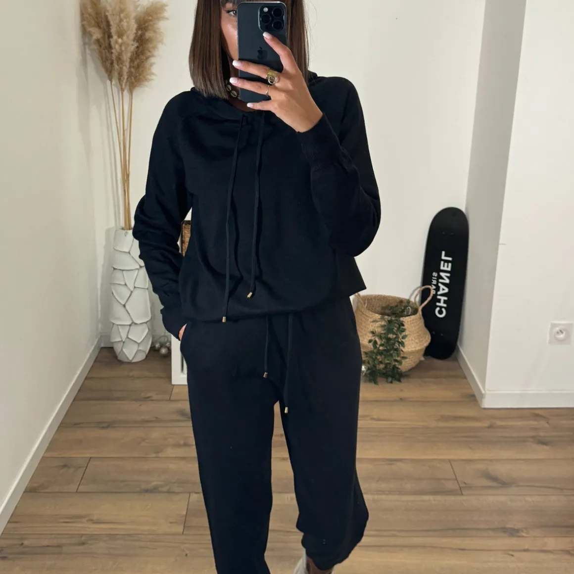 ENSEMBLE SWEAT NOIR JOANNY