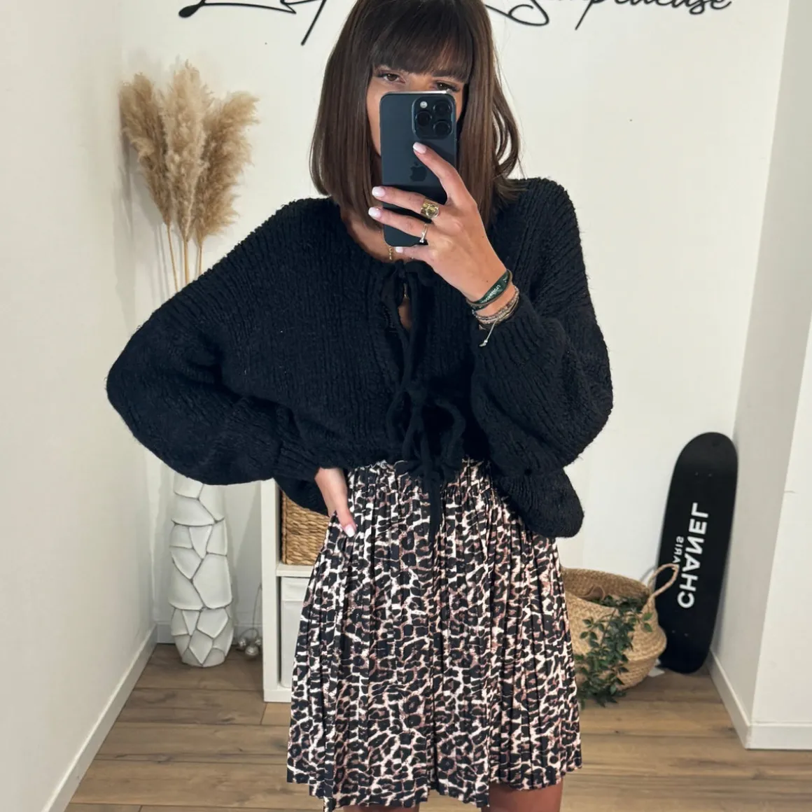 jupe_courte_leopard_colin_5.webp JUPE COURTE LEOPARD COLINE