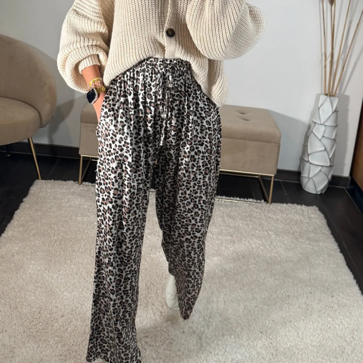 pantalon_leopard_dolly_2.webp PANTALON LEOPARD DOLLY