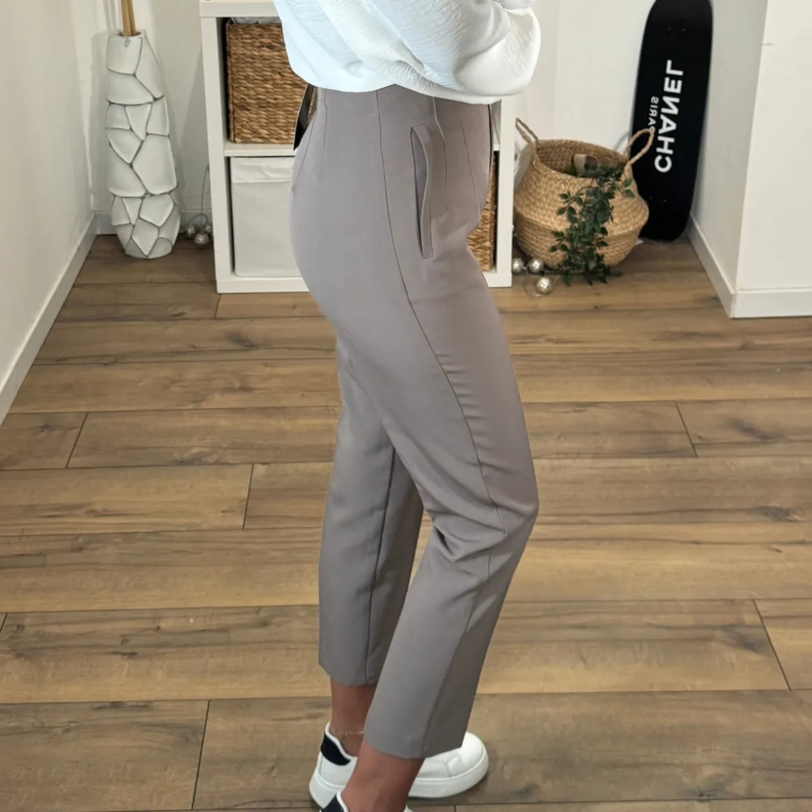 PANTALON TAILLEUR TAUPE ROBIN