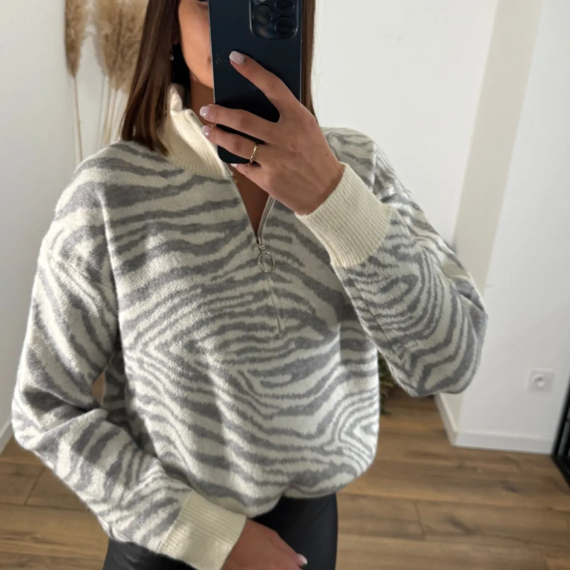 PULL ZIP GRIS ZEBRA