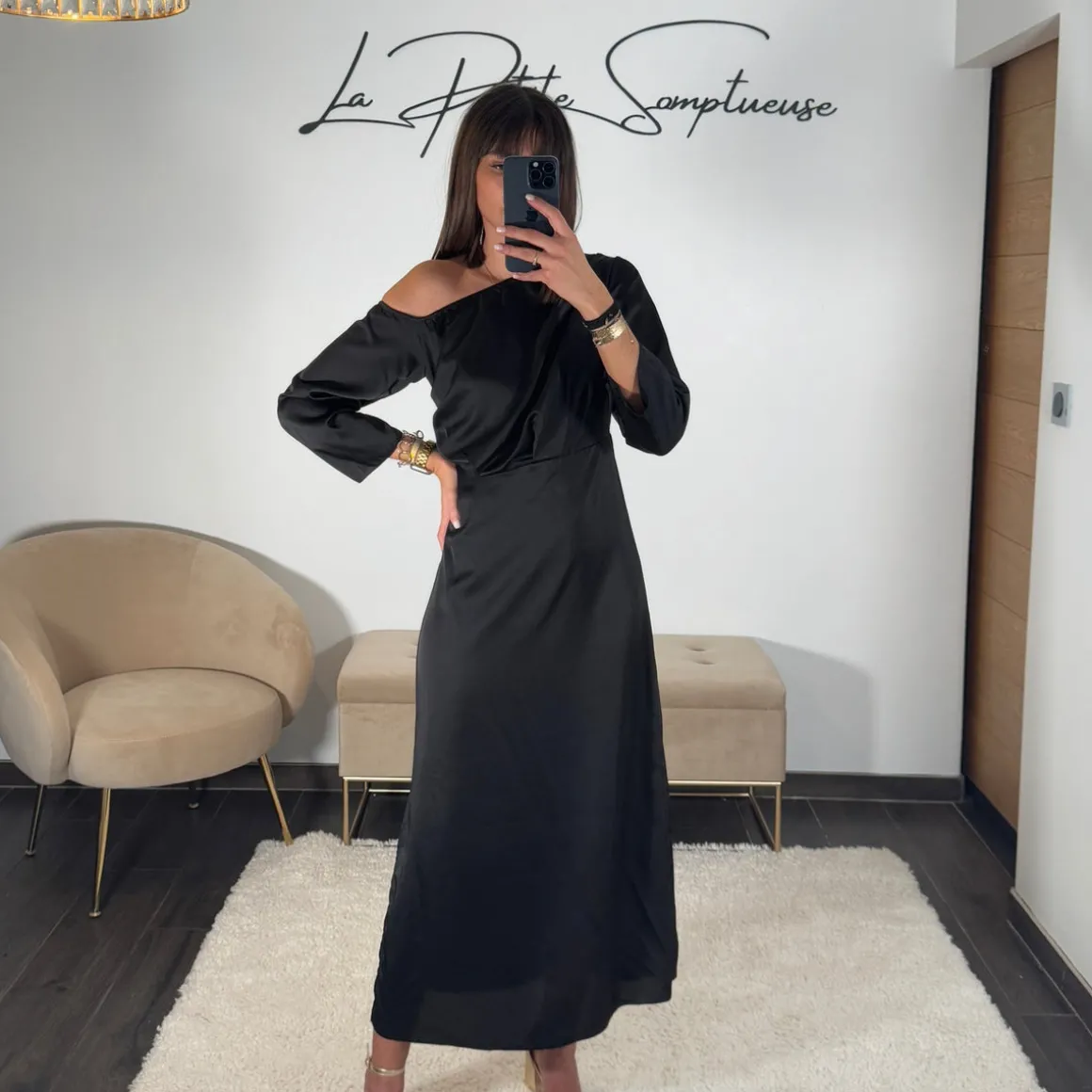 ROBE ASYMETRIQUE NOIRE EMMY