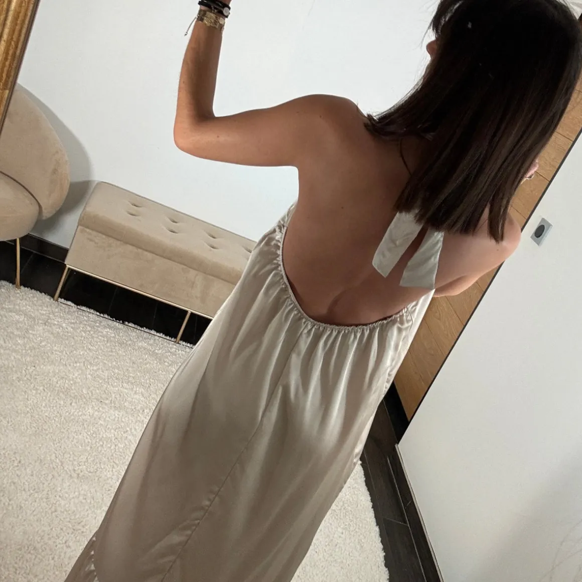 robe_beige_alina_3.webp ROBE BEIGE ALINA