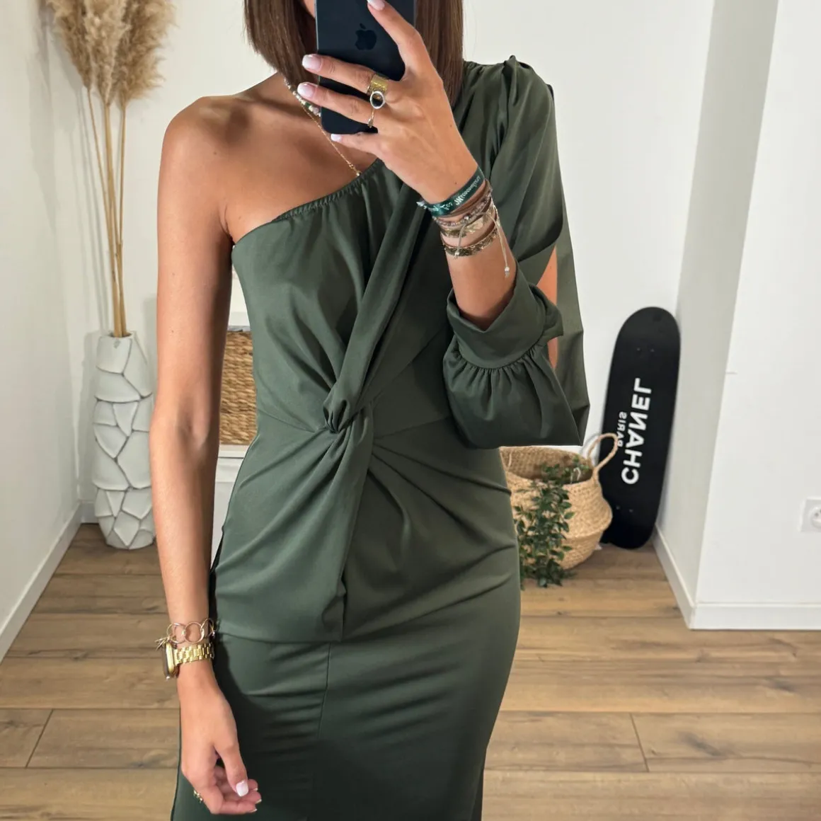 ROBE SATIN ASYMETRIQUE KAKI ALIX
