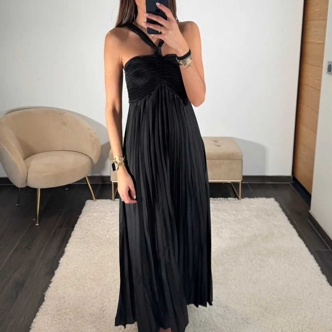 ROBE SATIN NOIRE GLORIA