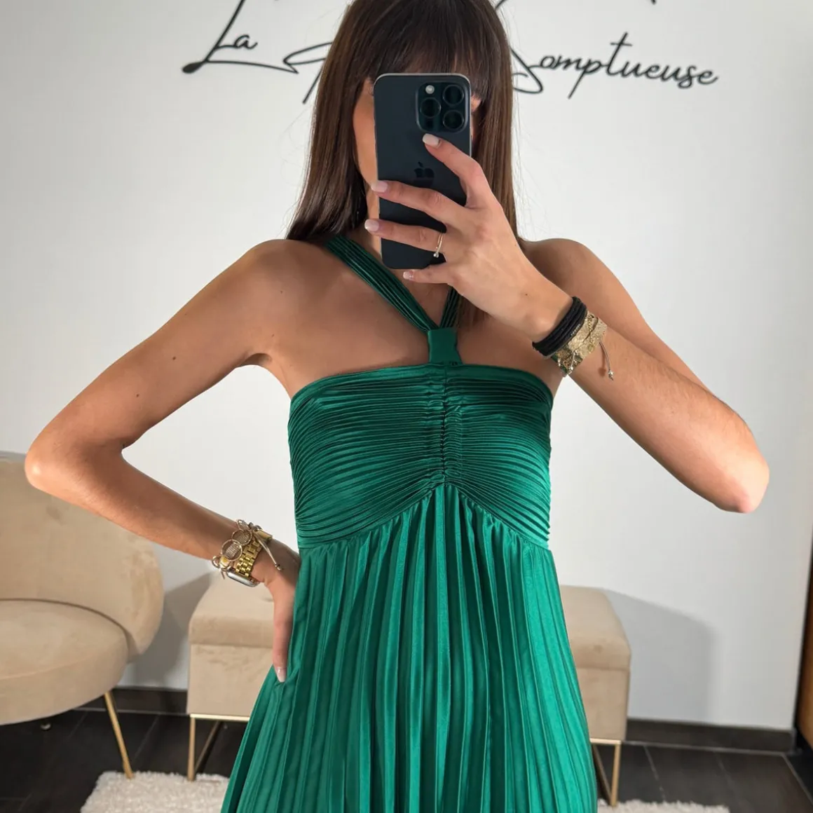 robe_satin_vert_sapin_glo_3.webp ROBE SATIN VERT SAPIN GLORIA