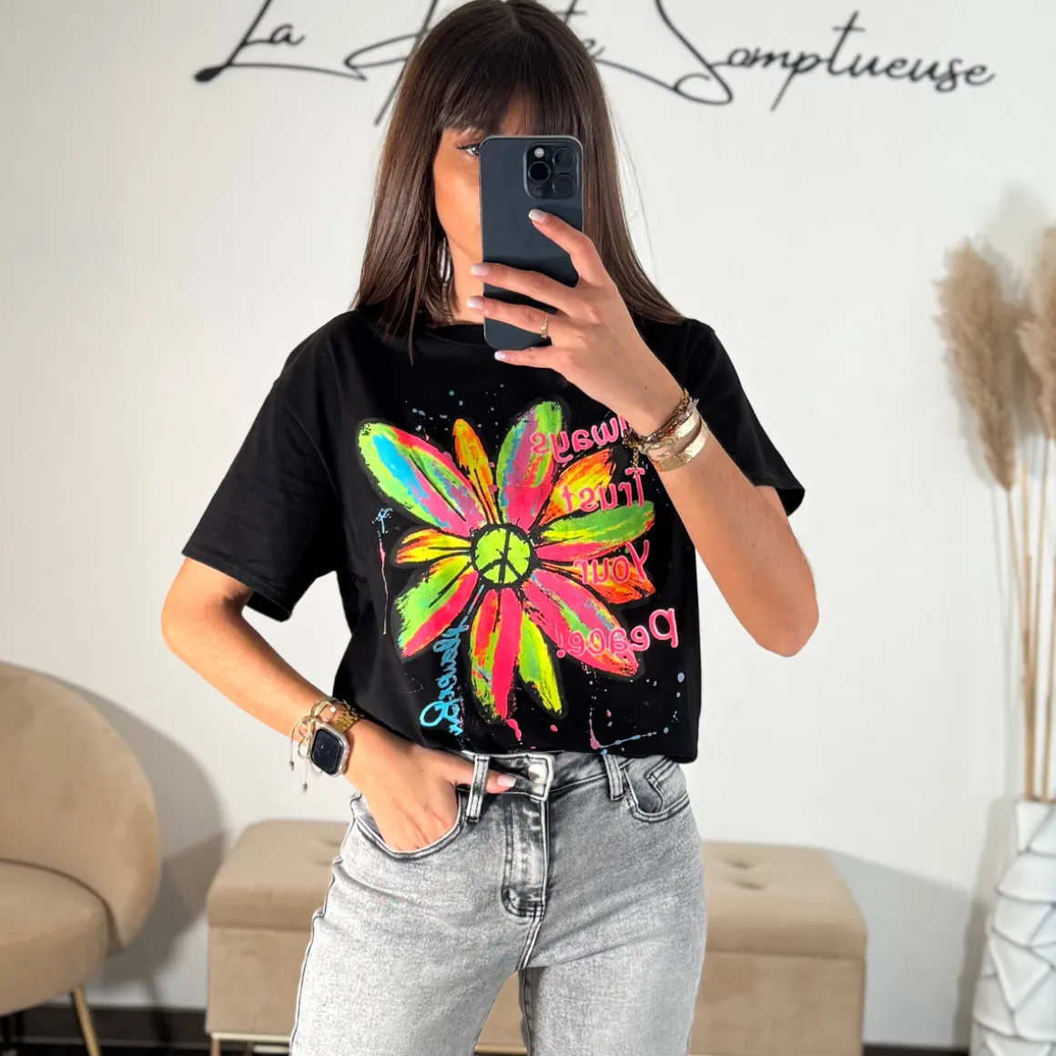 T-SHIRT NOIR FLOWER COLOR