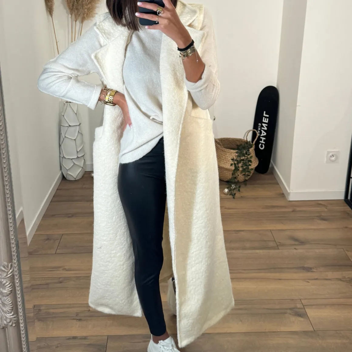 veste_beige_sans_manche_s_4.webp VESTE BEIGE SANS MANCHE SARA