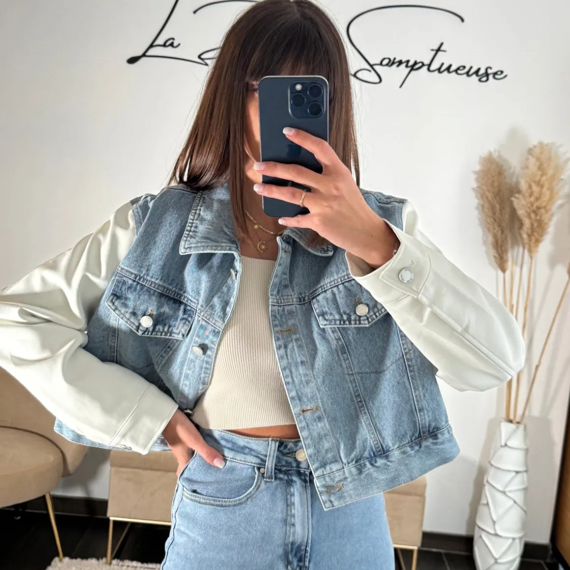 veste_en_jean_similicuir__2.webp VESTE EN JEAN/ SIMILICUIR BLANCHE MONA